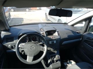 bontott OPEL ZAFIRA B Bal Szellőző