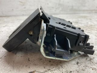 bontott OPEL ZAFIRA B Biztosítéktábla Doboz