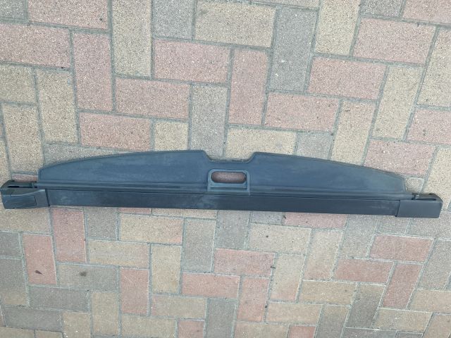 bontott OPEL ZAFIRA B Csomagtér Roló