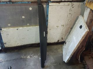 bontott OPEL ZAFIRA B Csomagtér Roló