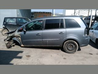 bontott OPEL ZAFIRA B Csomagtérajtó (Részeivel)