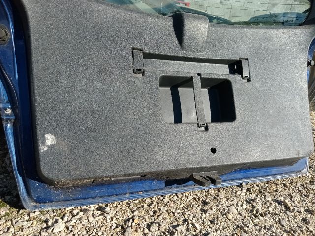 bontott OPEL ZAFIRA B Csomagtérajtó (Részeivel)