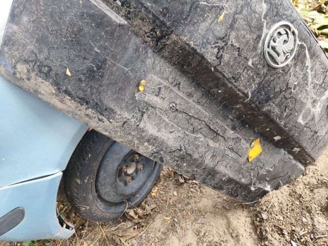 bontott OPEL ZAFIRA B Csomagtérajtó (Üres lemez)