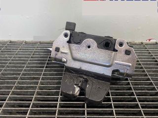 bontott OPEL ZAFIRA B Csomagtérajtó Ütköző