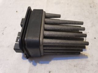 bontott OPEL ZAFIRA B Előtét Ellenállás Fűtőmotor