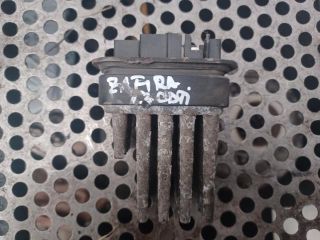 bontott OPEL ZAFIRA B Előtét Ellenállás Fűtőmotor