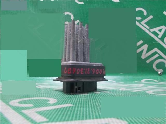 bontott OPEL ZAFIRA B Előtét Ellenállás Fűtőmotor