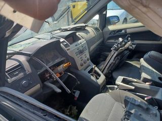 bontott OPEL ZAFIRA B Első Ablaktörlő Kar