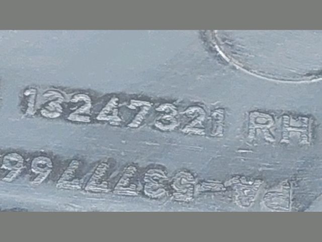 bontott OPEL ZAFIRA B Első Lökhárító Jobb Díszrács