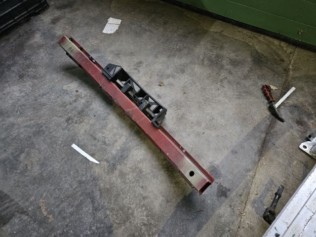 bontott OPEL ZAFIRA B Első Lökhárító Merevítő (Fém)