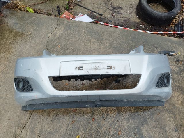 bontott OPEL ZAFIRA B Első Lökhárító (Részeivel)