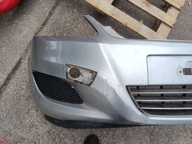 bontott OPEL ZAFIRA B Első Lökhárító (Részeivel)