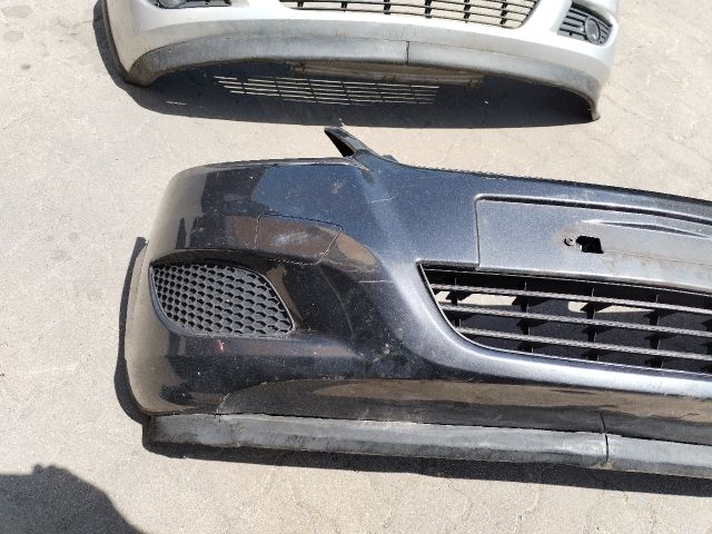 bontott OPEL ZAFIRA B Első Lökhárító (Részeivel)