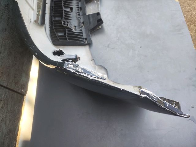 bontott OPEL ZAFIRA B Első Lökhárító (Üresen)