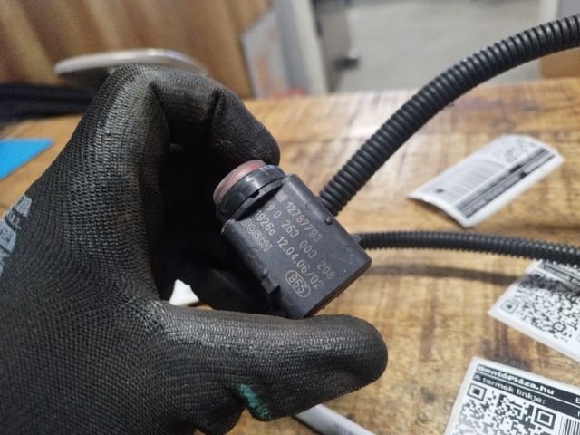 bontott OPEL ZAFIRA B Első Tolatóradar Fej