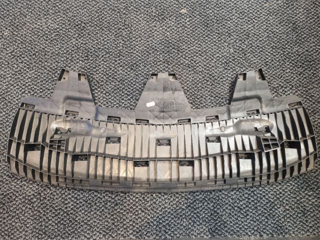 bontott OPEL ZAFIRA B Első Ütközéscsillapító