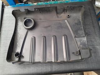 bontott OPEL ZAFIRA B Felső Hűtőburkolat