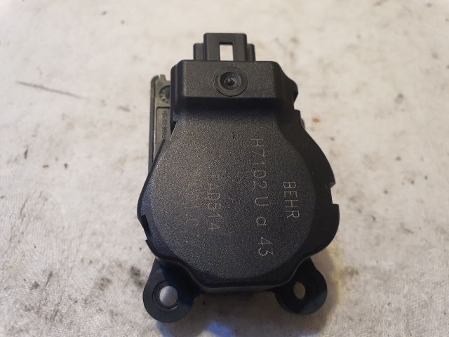 bontott OPEL ZAFIRA B Fűtés Állító Motor