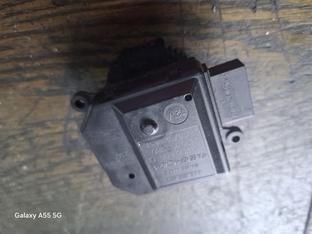 bontott OPEL ZAFIRA B Fűtés Állító Motor