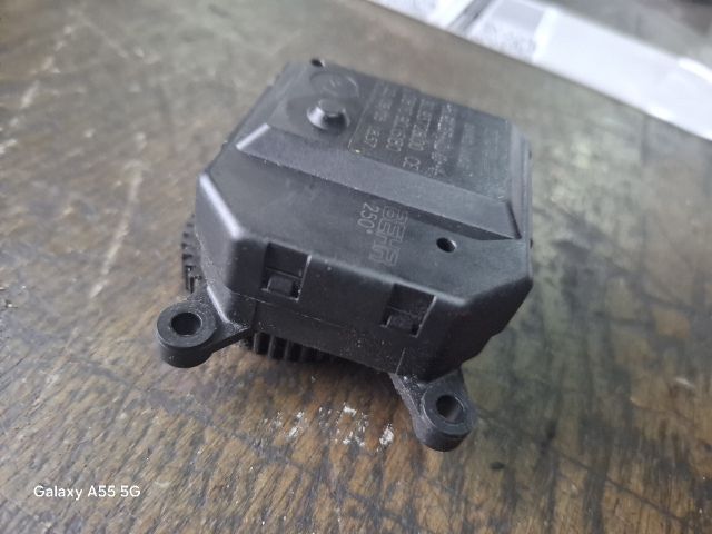 bontott OPEL ZAFIRA B Fűtés Állító Motor