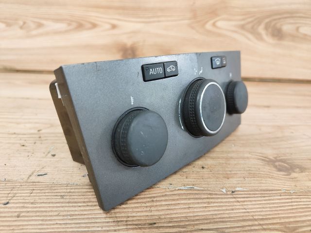 bontott OPEL ZAFIRA B Fűtéskapcsoló (manuális klímás)