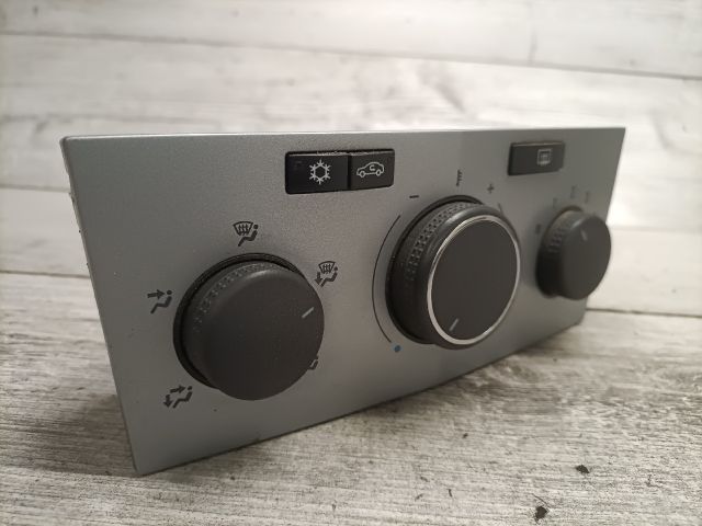 bontott OPEL ZAFIRA B Fűtéskapcsoló (manuális klímás)