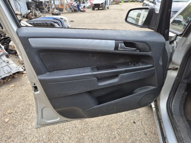 bontott OPEL ZAFIRA B Fűtéskapcsoló (manuális klímás)