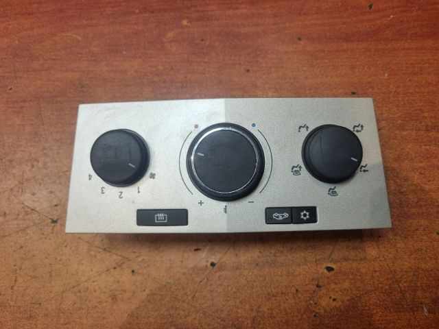 bontott OPEL ZAFIRA B Fűtéskapcsoló (manuális klímás)