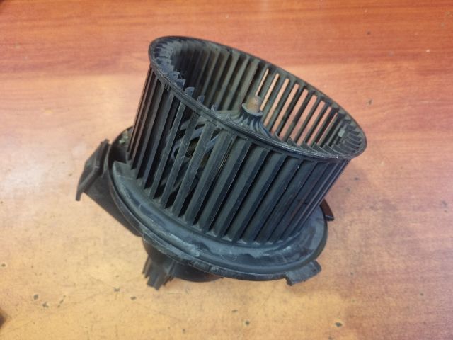 bontott OPEL ZAFIRA B Fűtőmotor (Klímás)