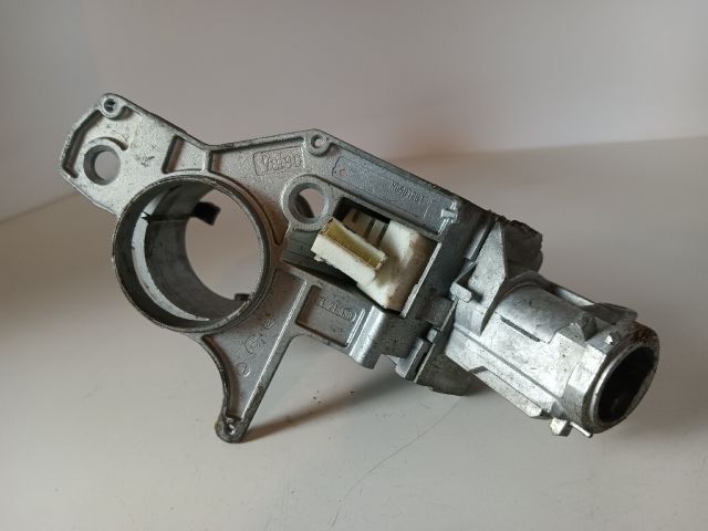 bontott OPEL ZAFIRA B Gyújtáskapcsoló Ház