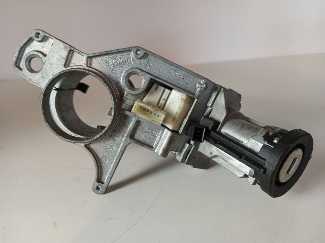 bontott OPEL ZAFIRA B Gyújtáskapcsoló Ház