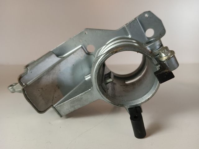 bontott OPEL ZAFIRA B Gyújtáskapcsoló Ház