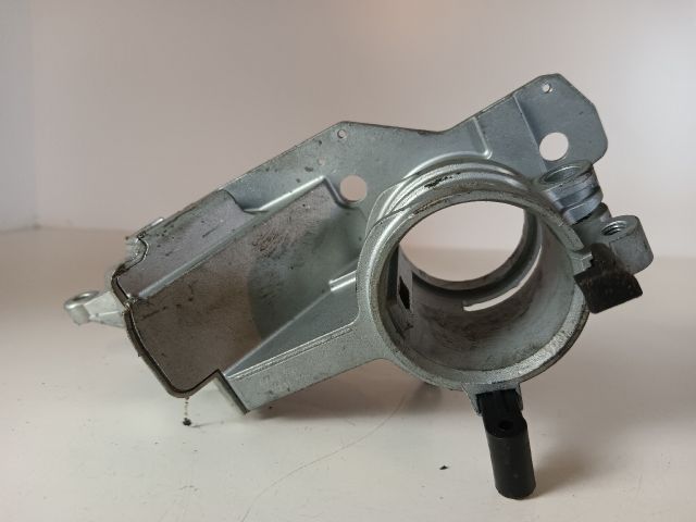 bontott OPEL ZAFIRA B Gyújtáskapcsoló Ház