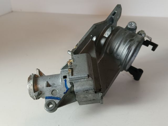 bontott OPEL ZAFIRA B Gyújtáskapcsoló Ház