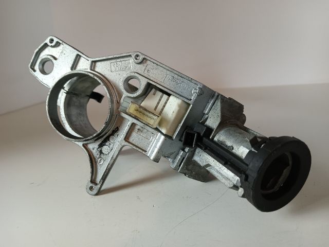 bontott OPEL ZAFIRA B Gyújtáskapcsoló Ház