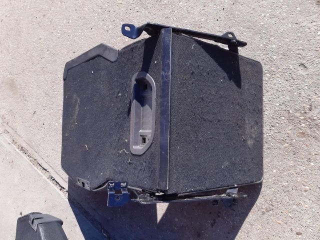 bontott OPEL ZAFIRA B Harmadik sor Bal Ülés