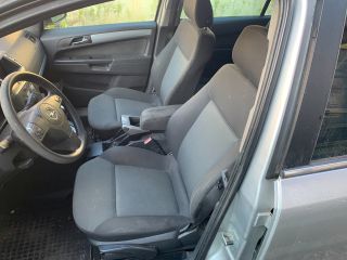 bontott OPEL ZAFIRA B Harmadik sor Jobb Ülés