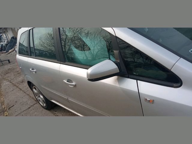 bontott OPEL ZAFIRA B Hátsó Lökhárító Merevítő (Fém)