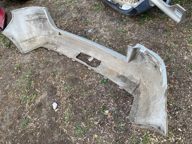 bontott OPEL ZAFIRA B Hátsó Lökhárító (Üresen)