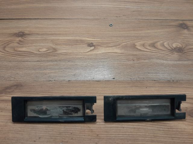 bontott OPEL ZAFIRA B Hátsó Rendszámtábla Világítás