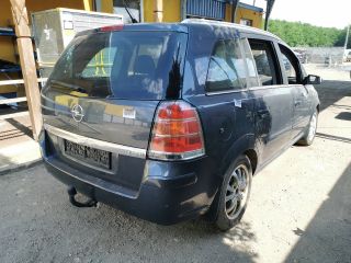 bontott OPEL ZAFIRA B Hátsó Ülés