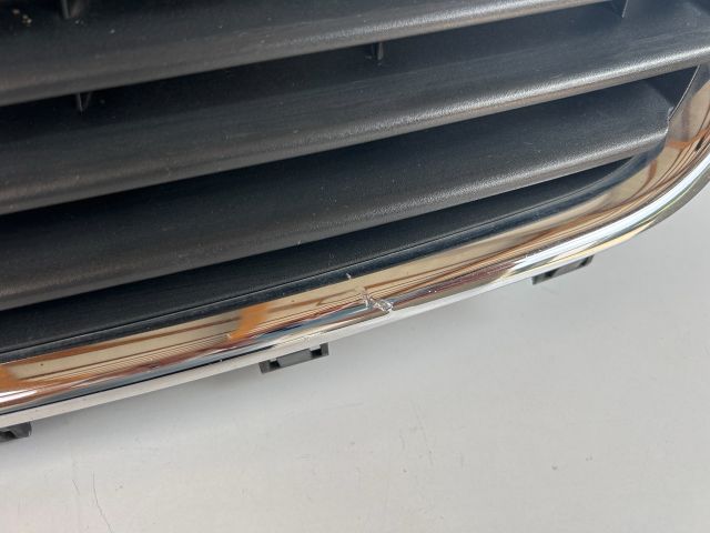 bontott OPEL ZAFIRA B Hűtőrács