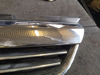 bontott OPEL ZAFIRA B Hűtőrács