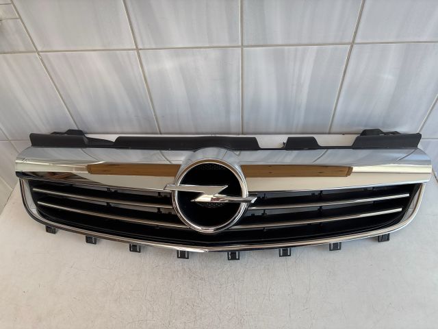 bontott OPEL ZAFIRA B Hűtőrács