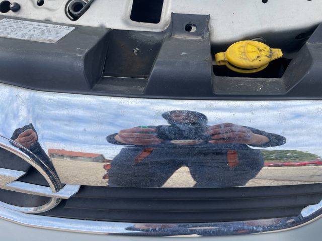 bontott OPEL ZAFIRA B Hűtőrács