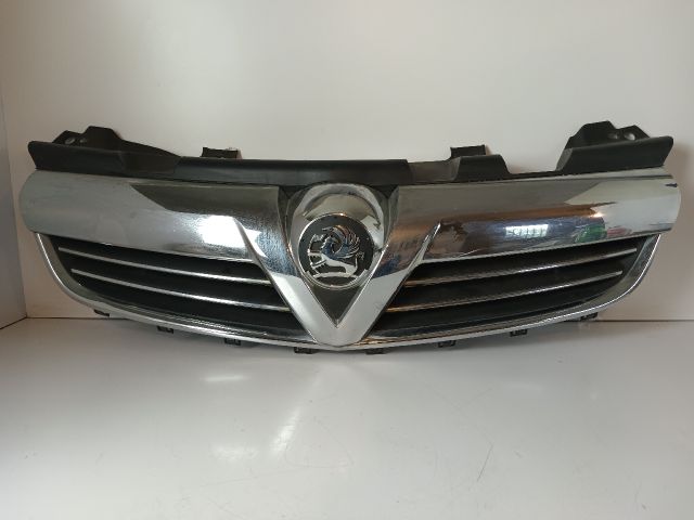 bontott OPEL ZAFIRA B Hűtőrács