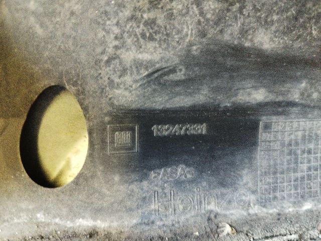 bontott OPEL ZAFIRA B Hűtőrács