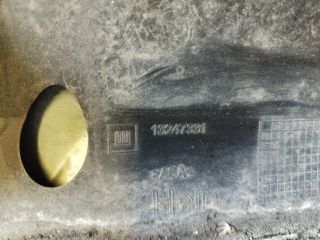 bontott OPEL ZAFIRA B Hűtőrács