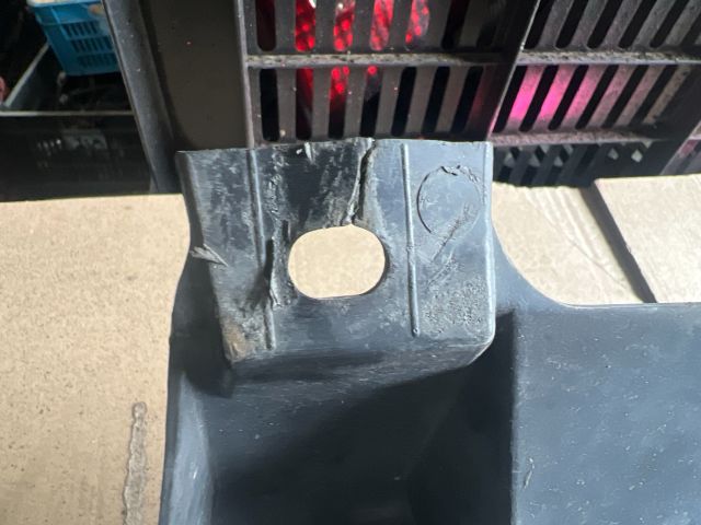 bontott OPEL ZAFIRA B Hűtőrács