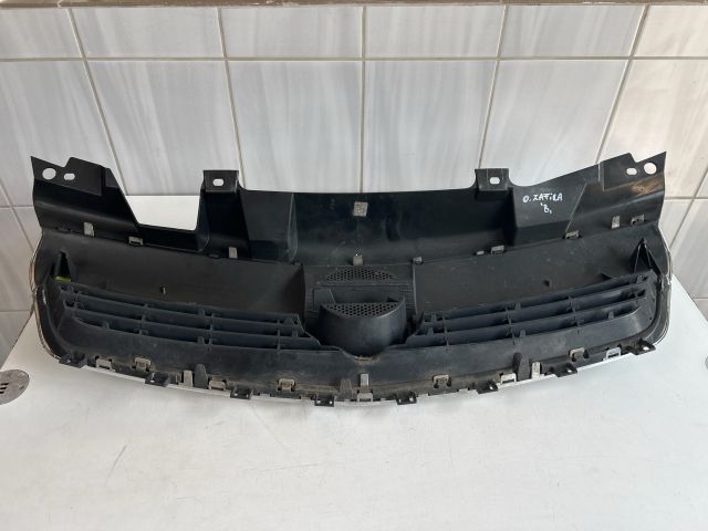 bontott OPEL ZAFIRA B Hűtőrács